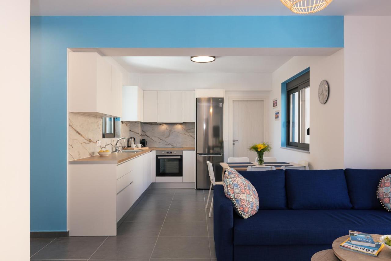 Greek Sky - New Modern Apartment With Shared Pool Tavronitis  Exterior photo